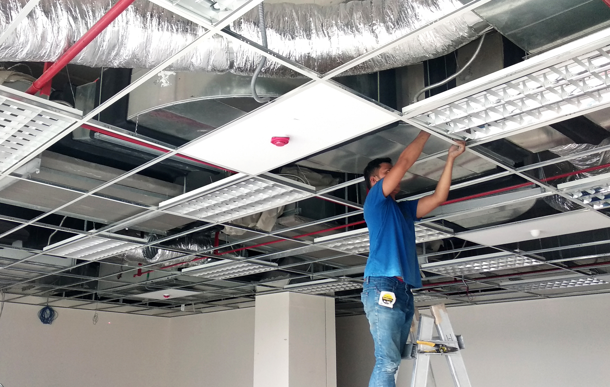 Suspended Ceiling How To Fix Drop Ceiling Tiles Types Of Ceiling
